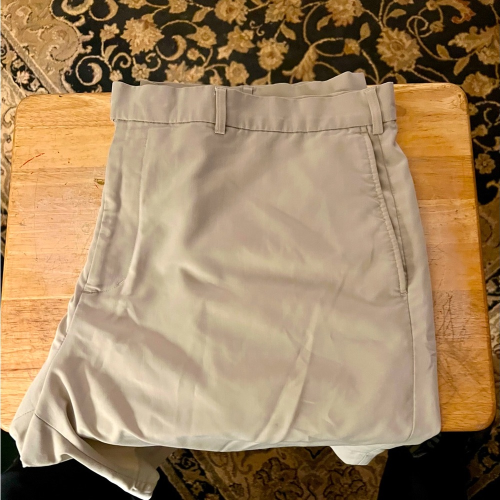 Men's Monterey Club shorts sz44